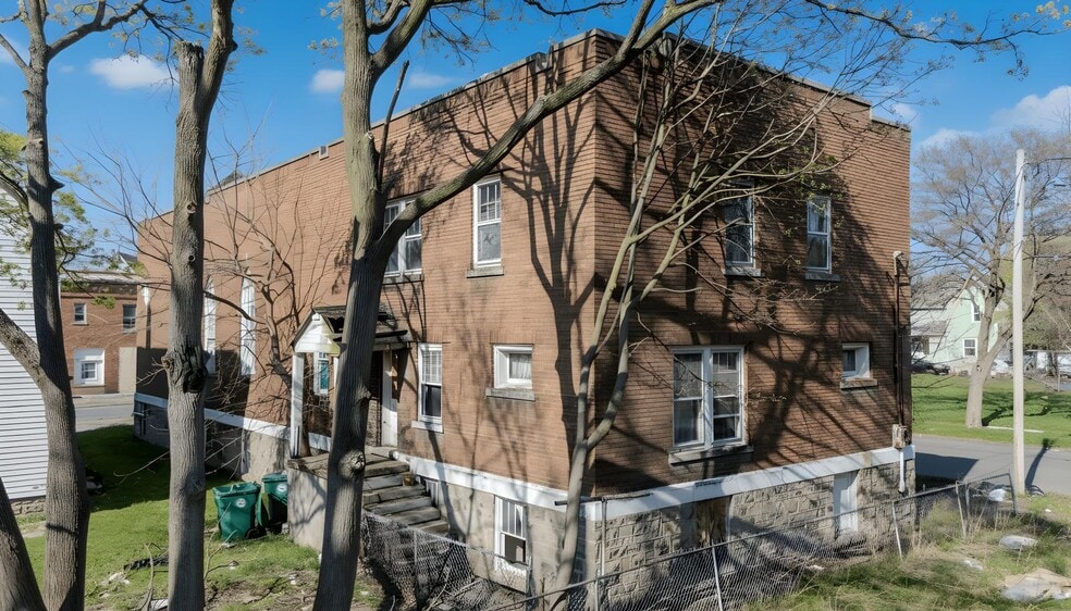 More Photos Of 1215 South Ave, Niagara Falls Religious Facility For Sale