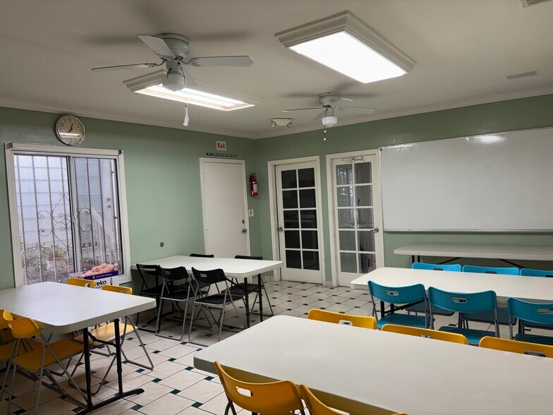 More Photos Of 6416 Corona Ave, Bell Religious Facility For Sale