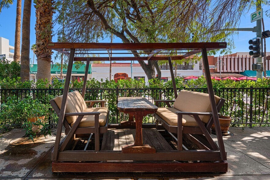 More Photos Of 369 N Palm Canyon Dr, Palm Springs Restaurant For Sale