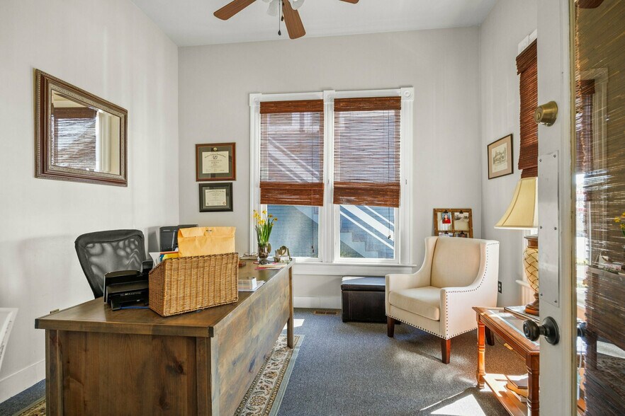 More Photos Of , Ventura Office For Sale