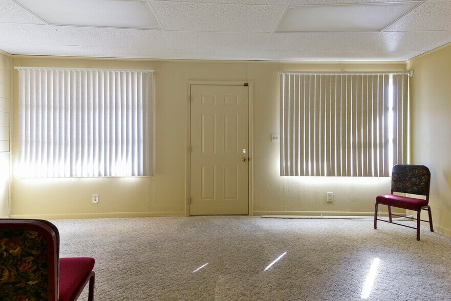 More Photos Of 14981 Mo - 13 Bus Highway, Branson West Restaurant For Sale