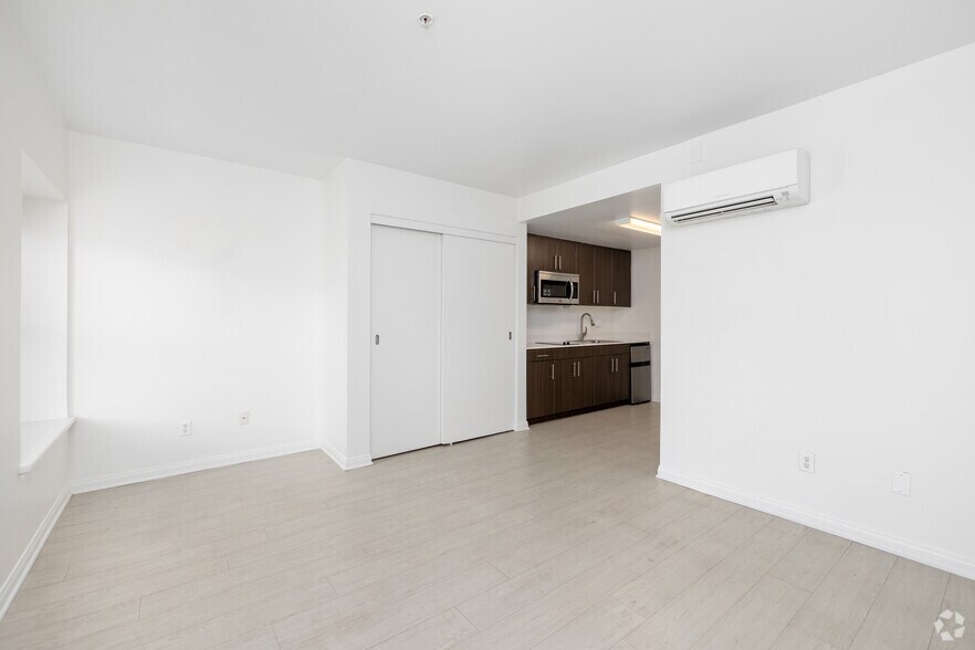 More Photos Of 1311-1313 3rd Street Prom, Santa Monica Apartments For Lease
