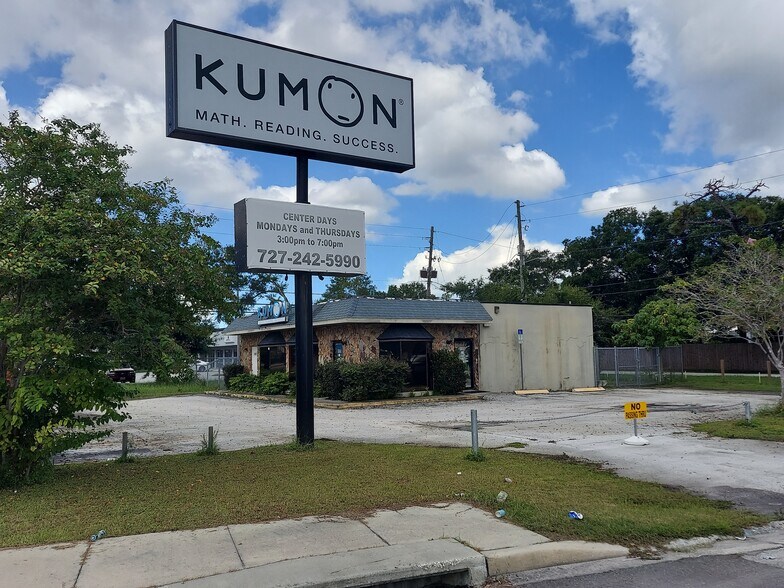 More Photos Of 8109-8113 Ulmerton Rd, Largo Freestanding For Sale