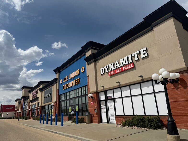 More Photos Of 6800 48th Ave, Camrose Storefront For Lease