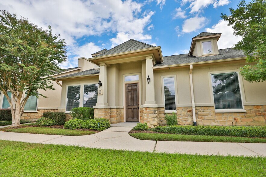 More Photos Of 11607 Spring Cypress Rd, Tomball Office For Sale
