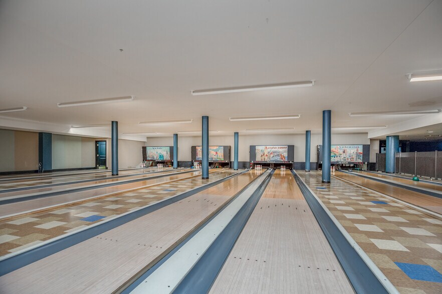 More Photos Of 3821 Lindell Blvd, Saint Louis Apartments For Lease