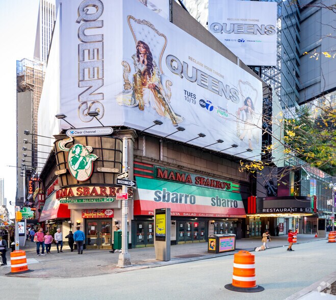 More Photos Of 1604-1610 Broadway, New York Bar For Lease