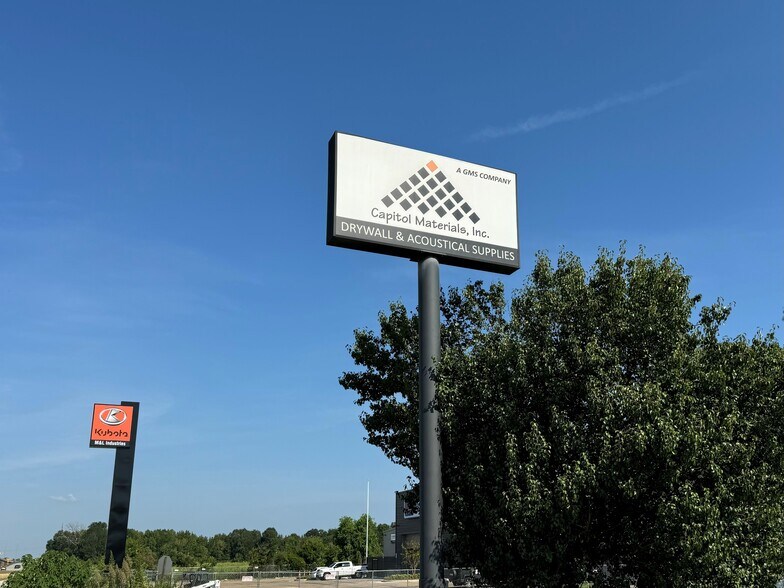 More Photos Of 10049 Reiger Rd, Baton Rouge Office For Lease