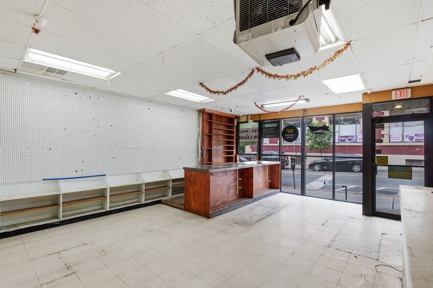 More Photos Of 7 New Main St, Haverstraw Storefront Retail Residential For Sale