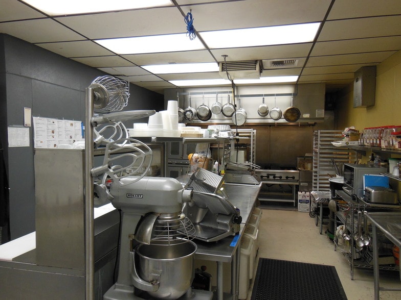 More Photos Of 3301-3315 N Verdugo Rd, Glendale General Retail For Lease