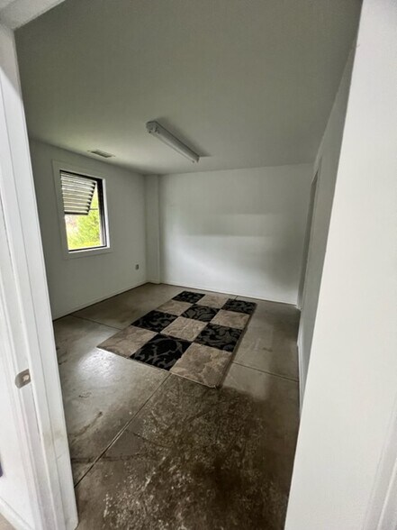 More Photos Of 171 Gardner Lacy Rd, Myrtle Beach Light Manufacturing For Lease