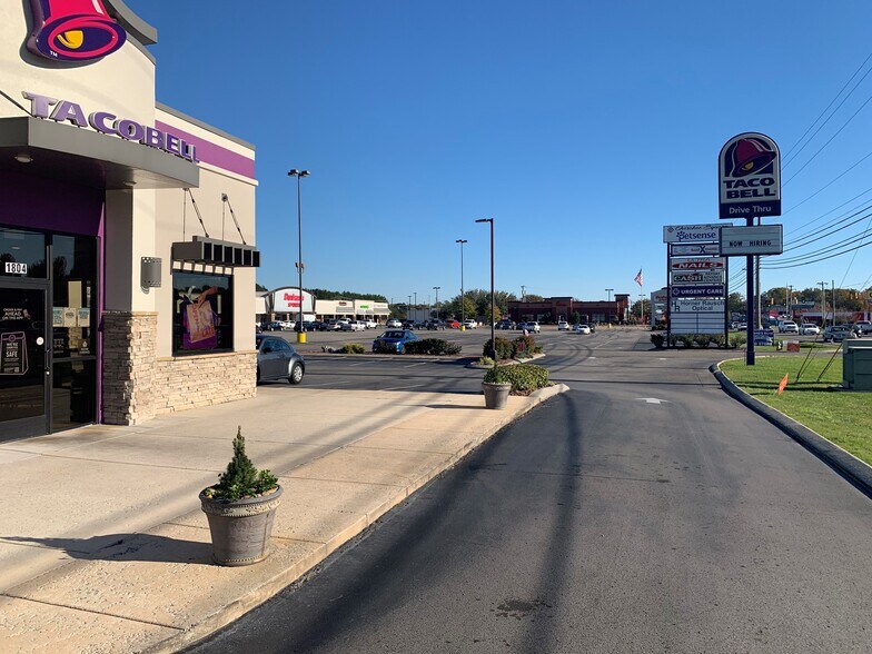 More Photos Of 1802 N Jackson St, Tullahoma Unknown For Lease