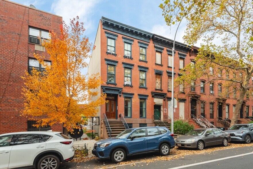 More Photos Of 434 Clermont Ave, Brooklyn Apartments For Sale