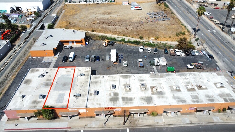 More Photos Of 106-136 S Arrowhead Ave, San Bernardino Light Manufacturing For Lease