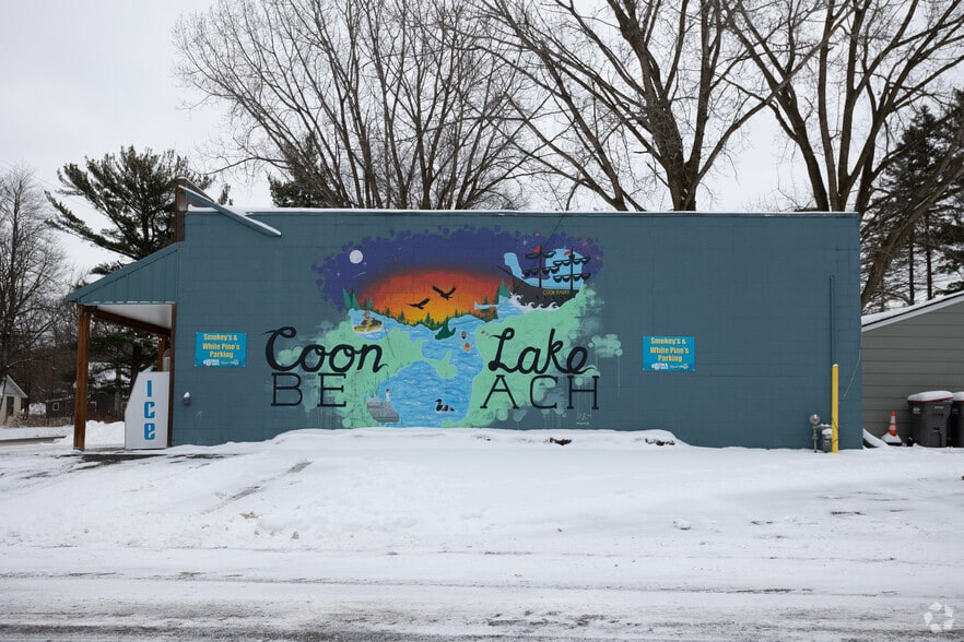 More Photos Of 515 Lincoln Dr, Wyoming Convenience Store For Sale