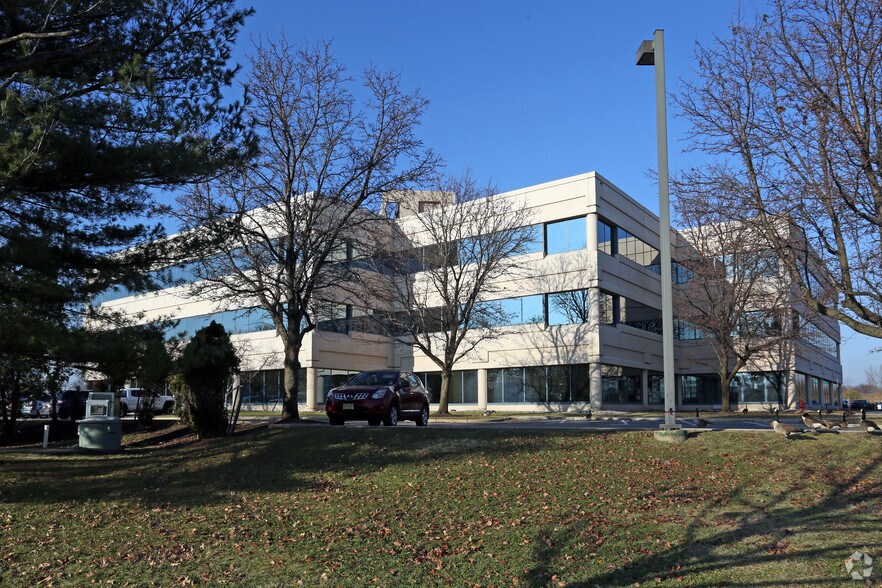 More Photos Of 100 Stevens Dr, Lester Unknown For Lease