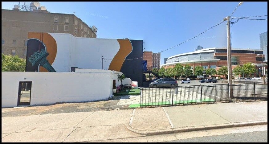 More Photos Of 225 N Caldwell St, Charlotte Office For Lease