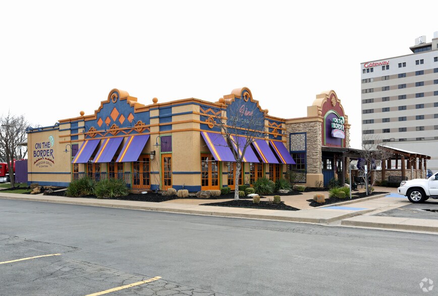 More Photos Of 5340 E 41st St, Tulsa Restaurant For Sale