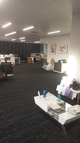 More Photos Of 209 E 11th Ave, Roselle Light Distribution For Sale