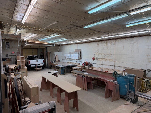 More Photos Of 770 Lemay Ferry Rd, Saint Louis Manufacturing For Sale