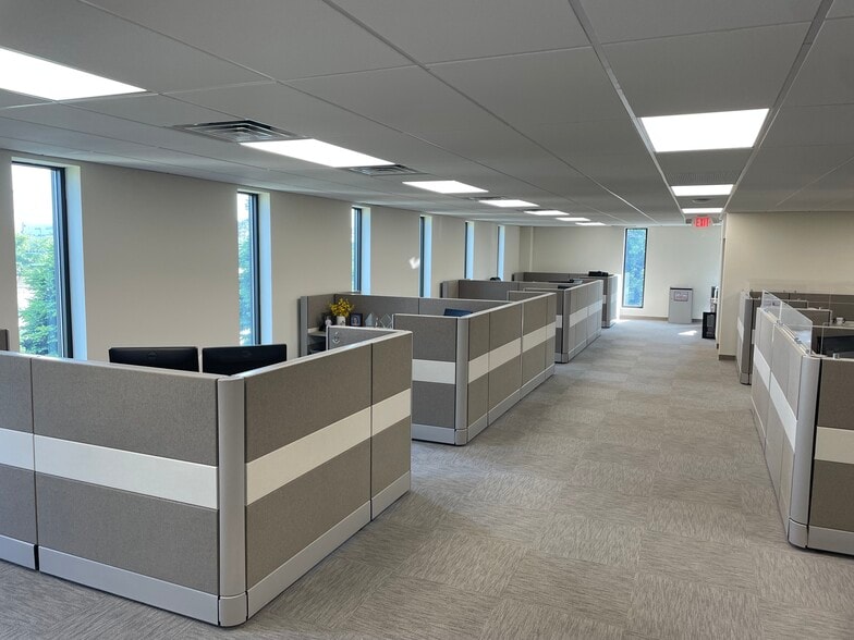 More Photos Of 120 S Warner Rd, King Of Prussia Medical For Sale