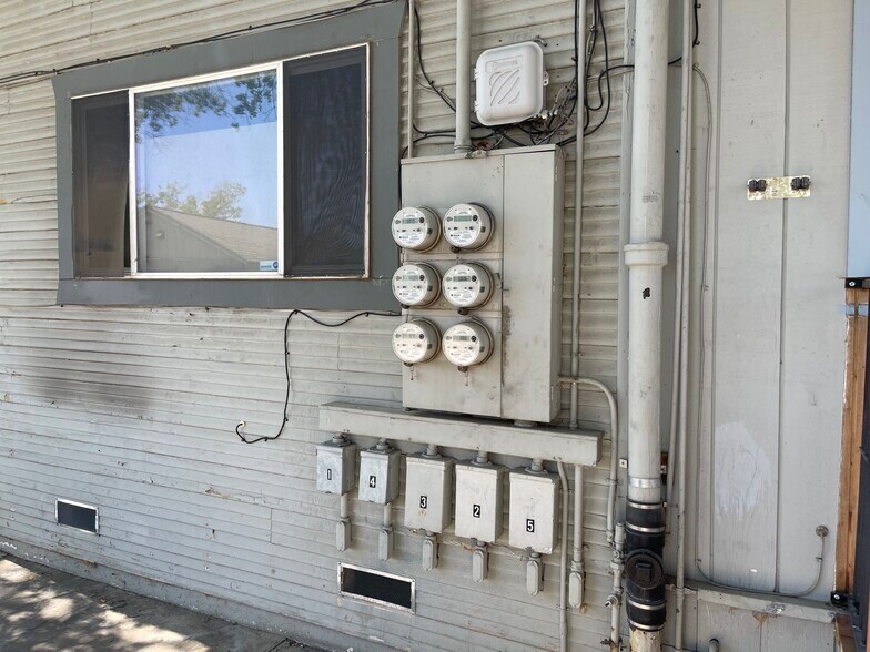 More Photos Of 2439 Rio Linda Blvd, Sacramento Apartments For Sale