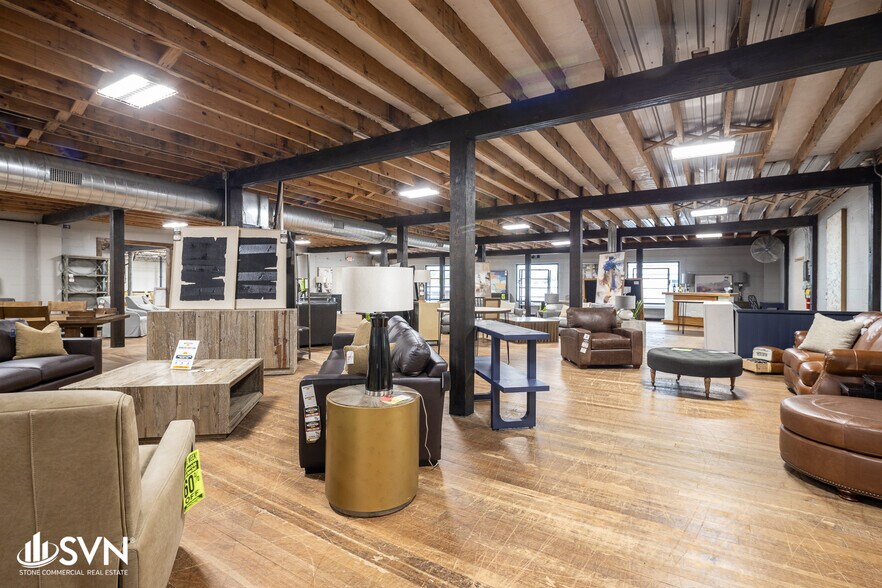 More Photos Of 764 E Seventh St, Lexington Warehouse For Sale
