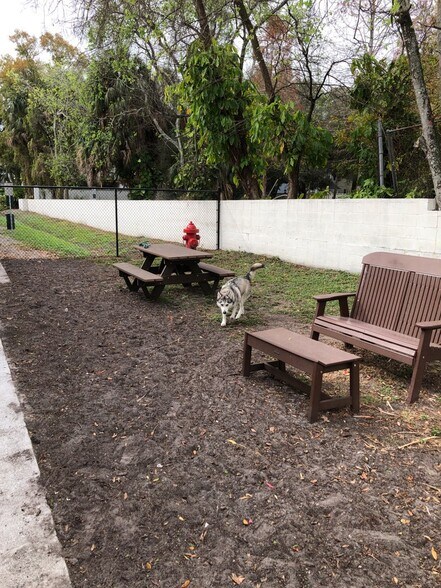 More Photos Of 115 S Lois Ave, Tampa Multifamily For Sale
