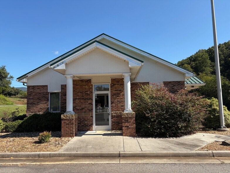 More Photos Of 48 Animal Clinic Rd, Stuart Bank For Sale