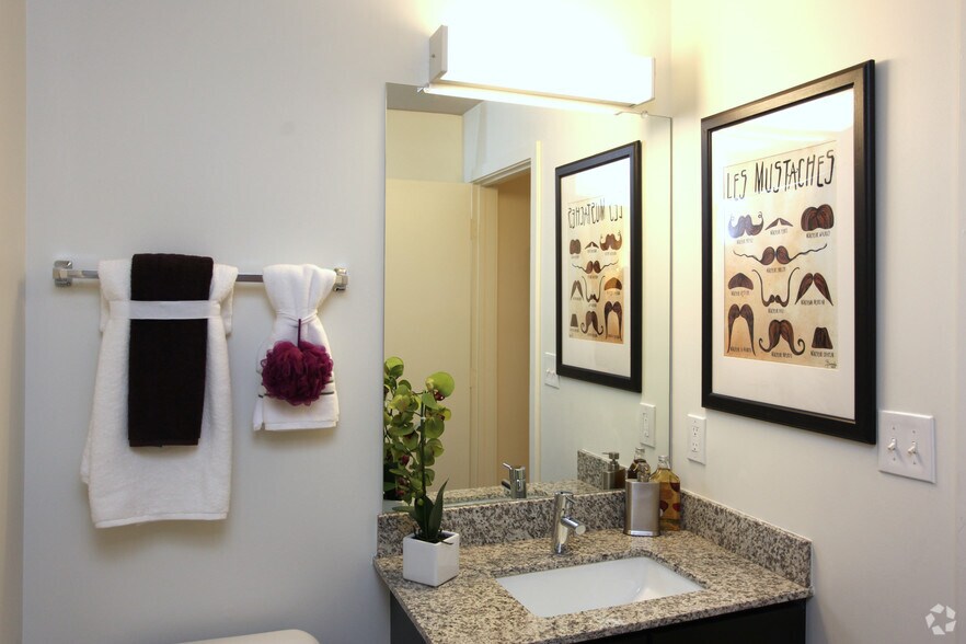 More Photos Of 575 E 4th St, Winston-Salem Apartments For Lease