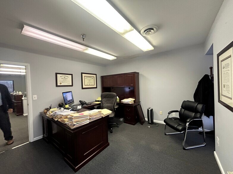 More Photos Of 55 Old Nyack Tpke, Nanuet Office For Sale