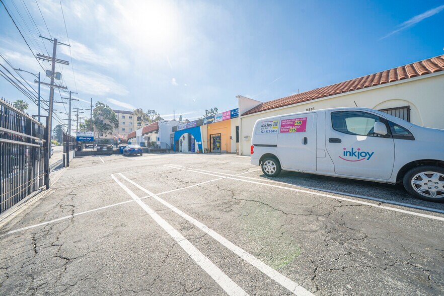 More Photos Of 2400 James M Wood Blvd, Los Angeles Warehouse For Sale