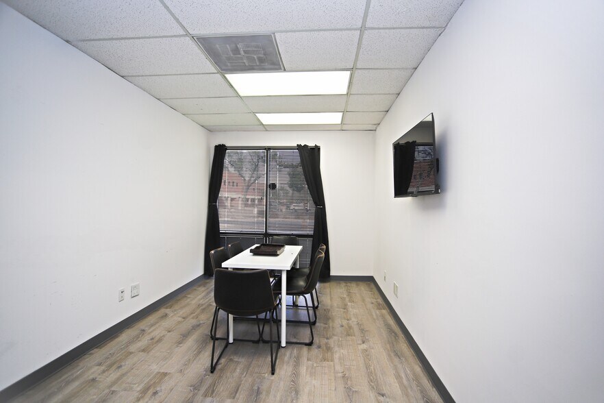 More Photos Of 2222 S Dobson Rd, Mesa Loft Creative Space For Lease