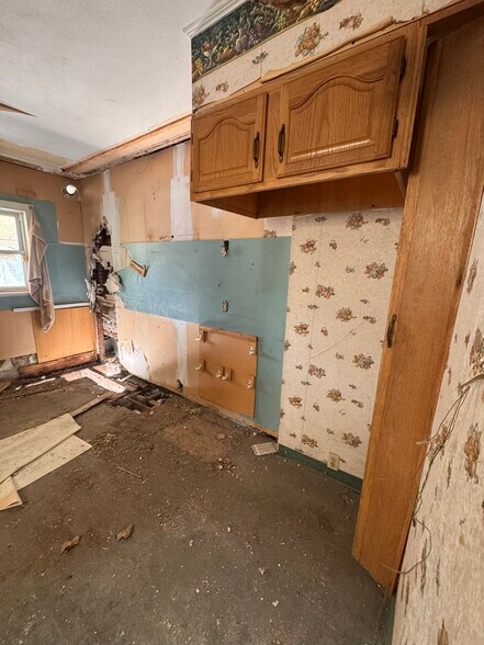 More Photos Of 238 N 53rd St, Philadelphia Funeral Home For Sale