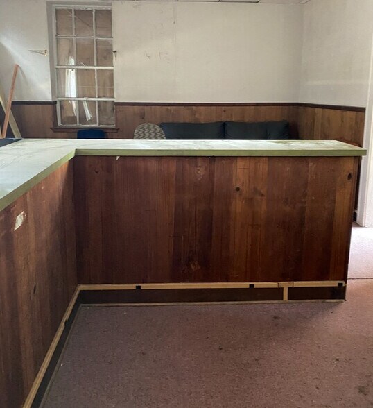 More Photos Of 103 E Harrison St, Reidsville Office For Sale