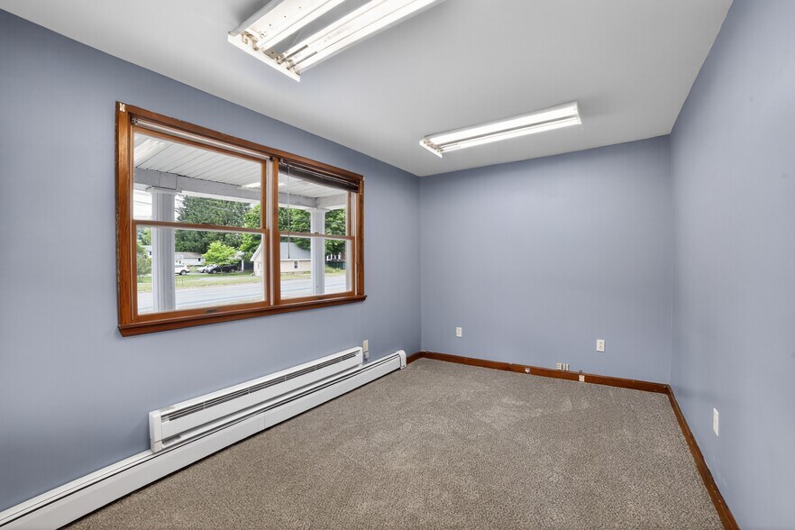 More Photos Of 464 Main St, New Milford Storefront Retail Office For Sale