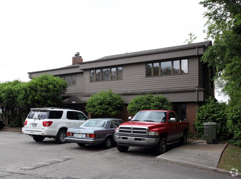 More Photos Of 6244 Poplar Ave, Memphis Medical For Sale