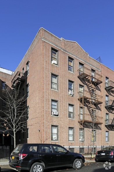 Primary Photo Of 3230 41st St, Long Island City Apartments For Sale