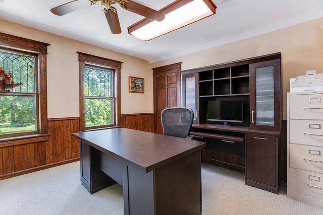 More Photos Of 422 W Wesley St, Wheaton Office For Sale