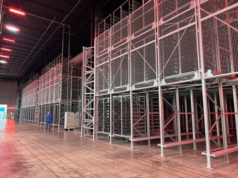 More Photos Of 260 Midway Dr, Union Manufacturing For Lease