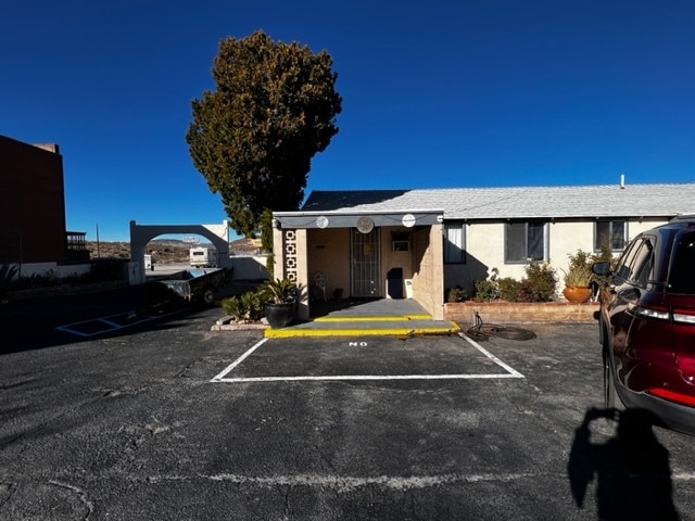 More Photos Of 115 W Gaviland St, Searchlight Hotel For Sale