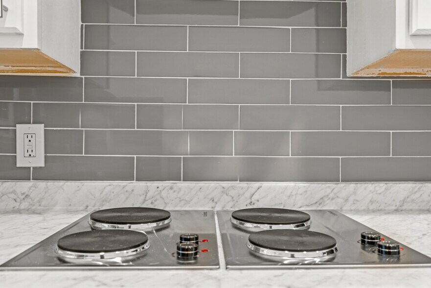 More Photos Of 101 S Allen Genoa Rd, South Houston Apartments For Sale