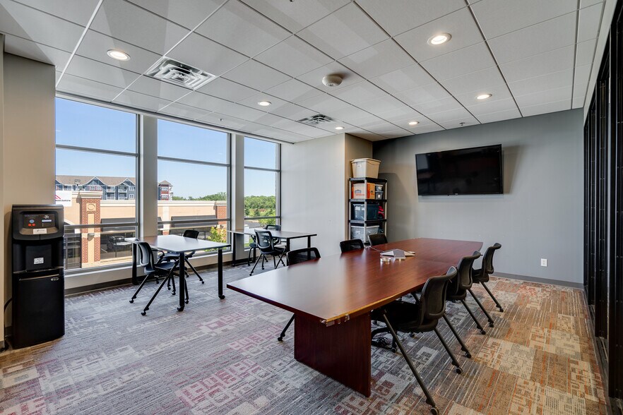More Photos Of 9000 Quantrelle Ave NE, Otsego Office For Lease