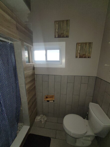 More Photos Of 2536 Indianapolis Ave, Indianapolis Apartments For Sale