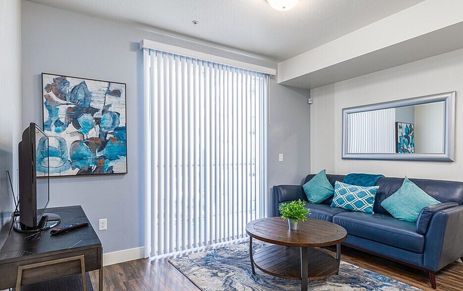 More Photos Of 196 W Vine St, Murray Apartments For Lease