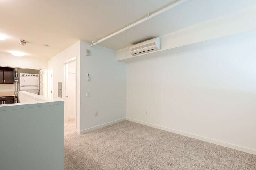 More Photos Of 100 Grand Ave, Oakland Apartments For Lease