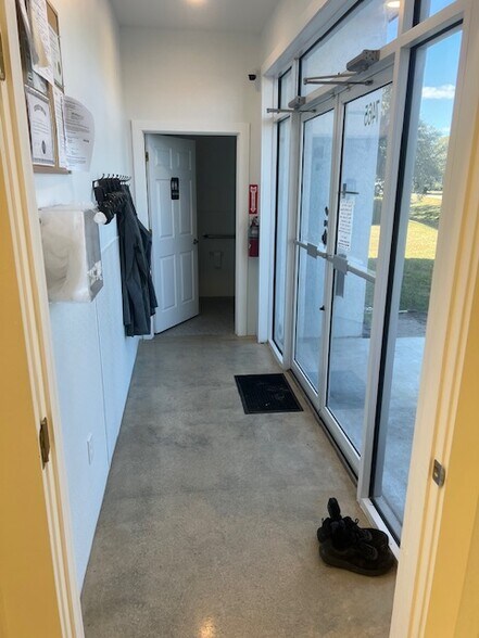 More Photos Of 7465 Commercial Cir, Fort Pierce Warehouse For Sale