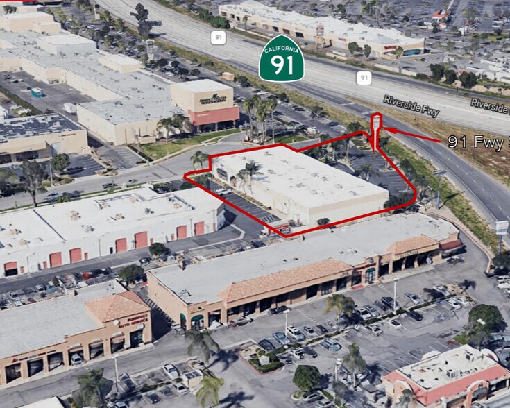 Primary Photo Of 281 DuPont St, Corona General Retail For Lease