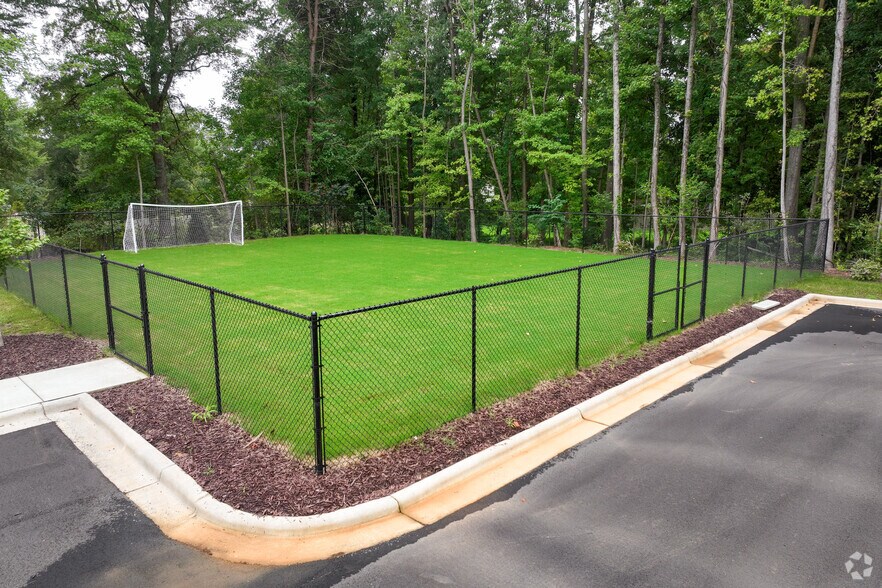 More Photos Of 143 Emerson Point Dr, Elon Apartments For Sale