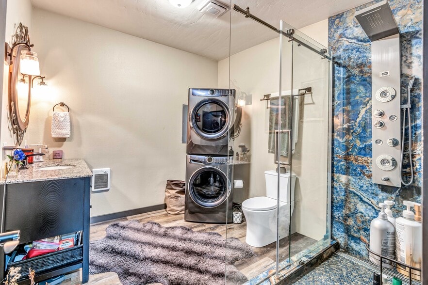 More Photos Of 6729 SE 162nd Ave, Portland Horse Stables For Sale